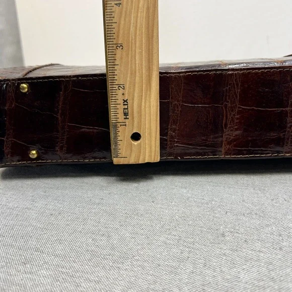 Gorgeous Vintage 1950s 60's Vassar Cognac Brown Alligator Skin Handbag Frame Bag - Picture 13 of 13